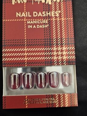 Red ASPEN- Burgundy Press-On Nails